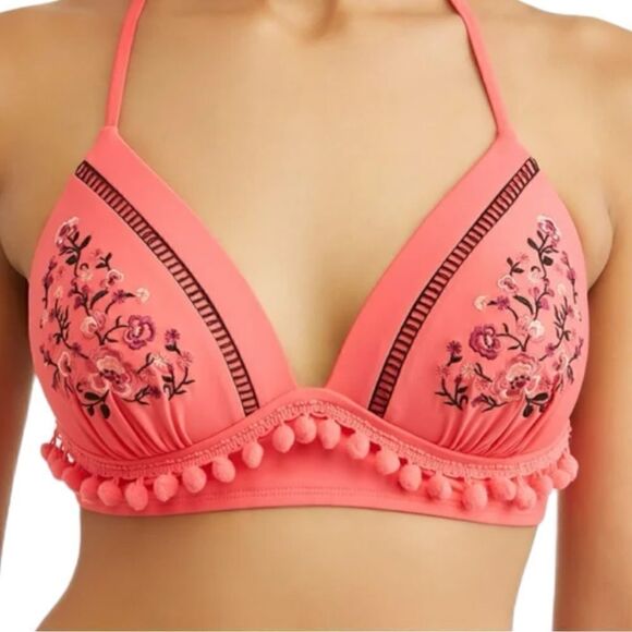 Time and Tru Women's Molded Flamengo Dancer
Тор Size M - Picture 17 of 17